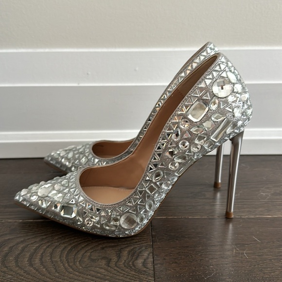 Steve Madden Rhinestone pointed pump 7 - Picture 4 of 6
